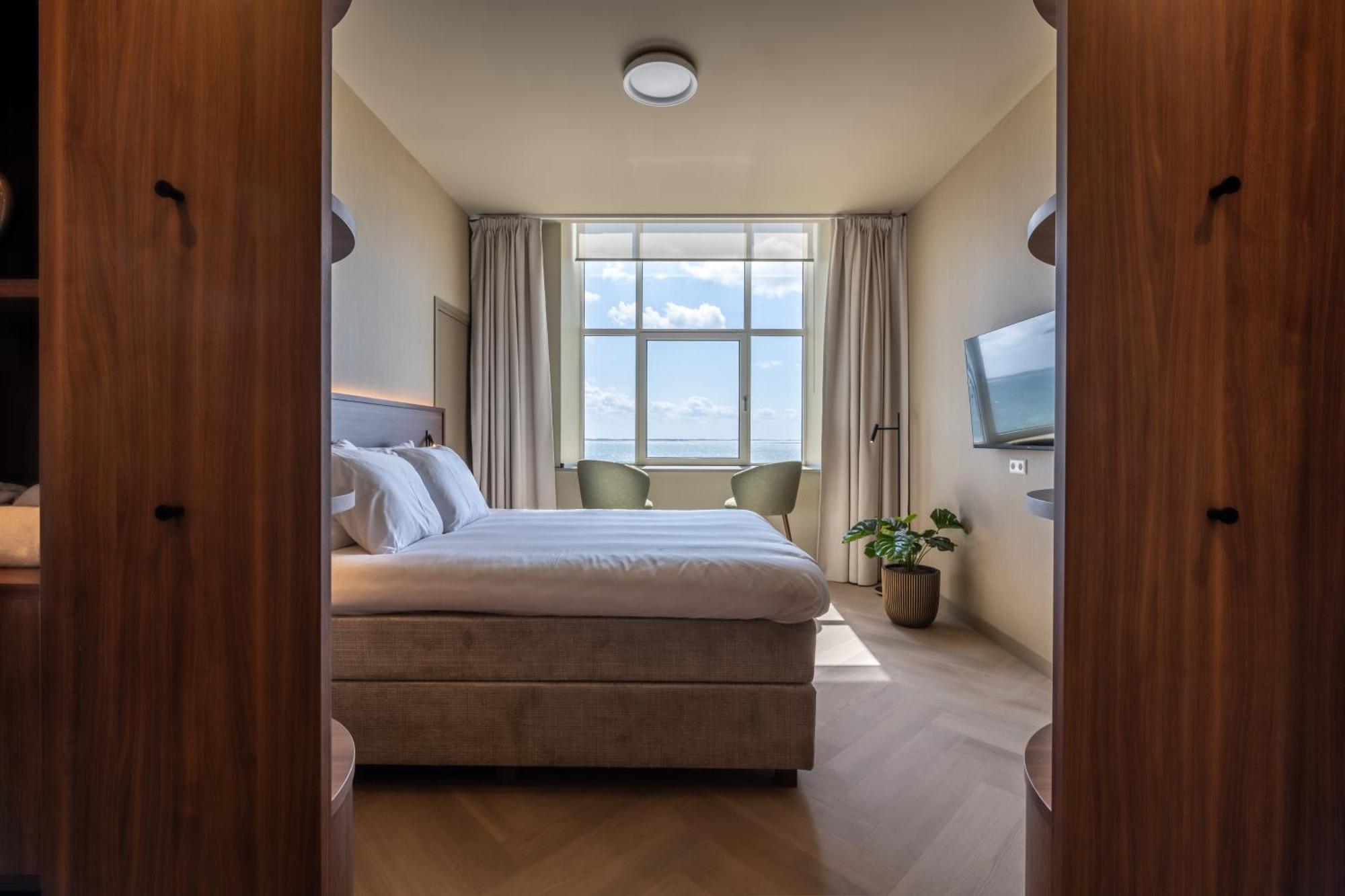 Hotel De Zeevaartschool Vlissingen Bagian luar foto