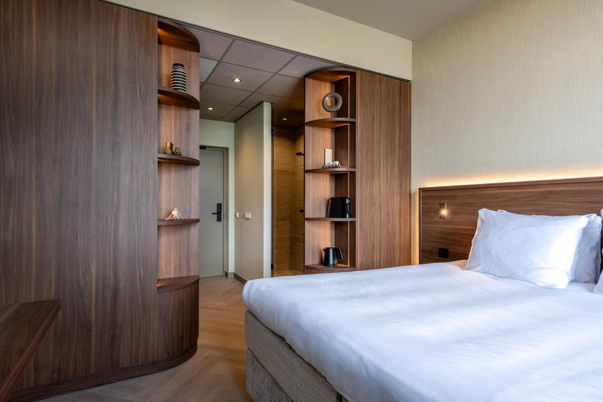 Hotel De Zeevaartschool Vlissingen Bagian luar foto